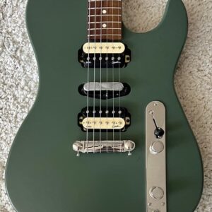 Đàn Guitar Điện Godin Radium Matte Green